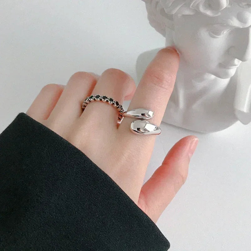 Silver Smooth Water Drop Ring