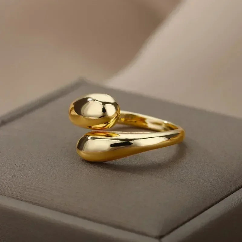 Silver Smooth Water Drop Ring
