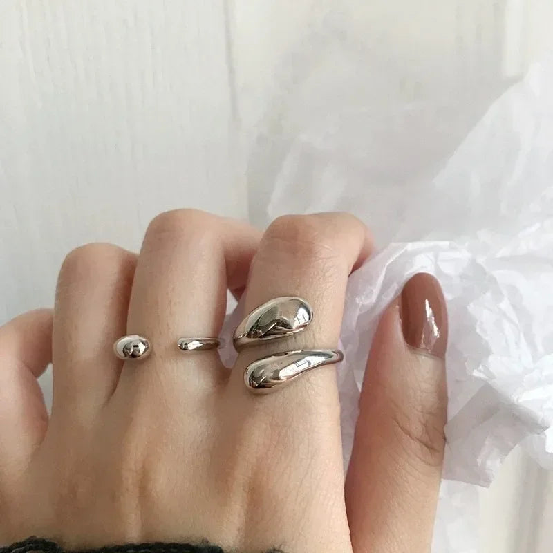 Silver Smooth Water Drop Ring